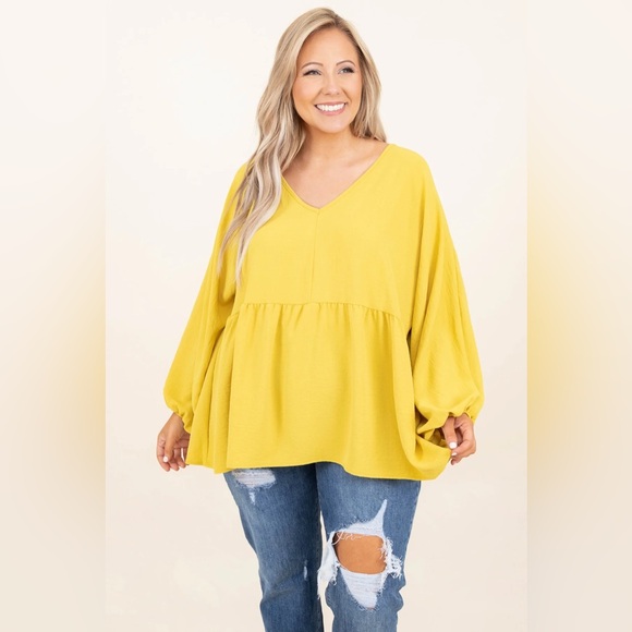 QUEEN FOR A DAY Top from CHIC SOUL Gold Kiwi XL more like 2X NEVER WORN Flowy 😍 - Picture 13 of 15